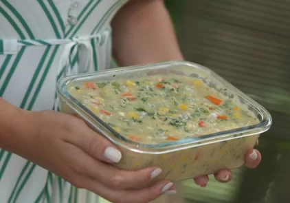 Salada de maionese vegana e sem glúten. Essa versão não perde para a original e é muito mais leve e nutritiva!